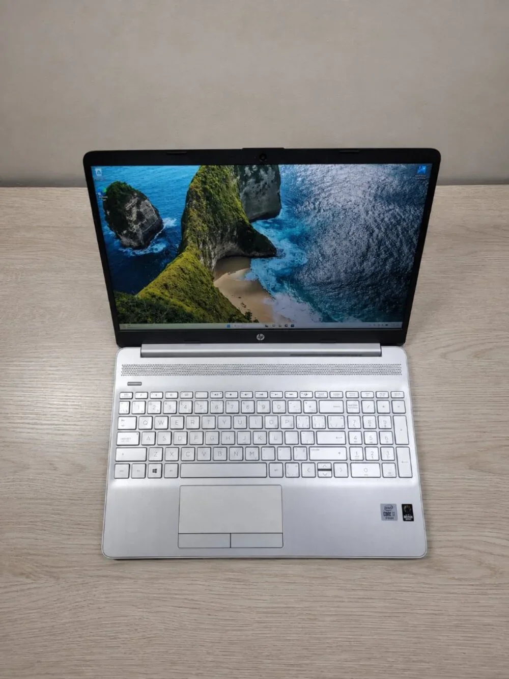 HP 15 intel